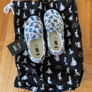 Vans Kids Disney Print Slip-On Sneakers - White and Blue Stitch limited edition